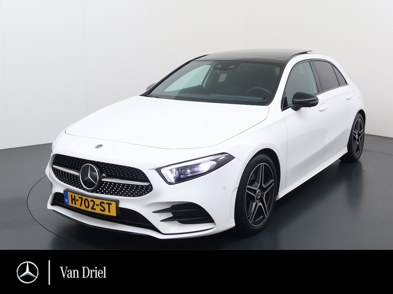 Mercedes-Benz A-klasse - A 250 AMG line Night | Panorama Burmester Memory Multibeam Distronic - AutoWereld.nl