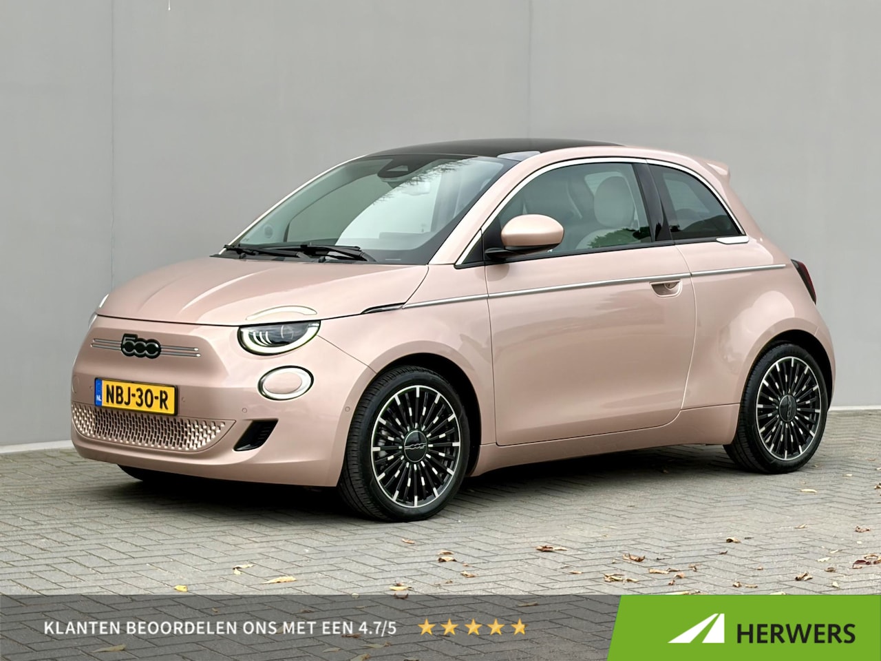 Fiat 500e - La Prima by Bocelli 42 kWh / SOH 96% / Panoramadak / Adaptief Cruise Control / Lederen Bek - AutoWereld.nl