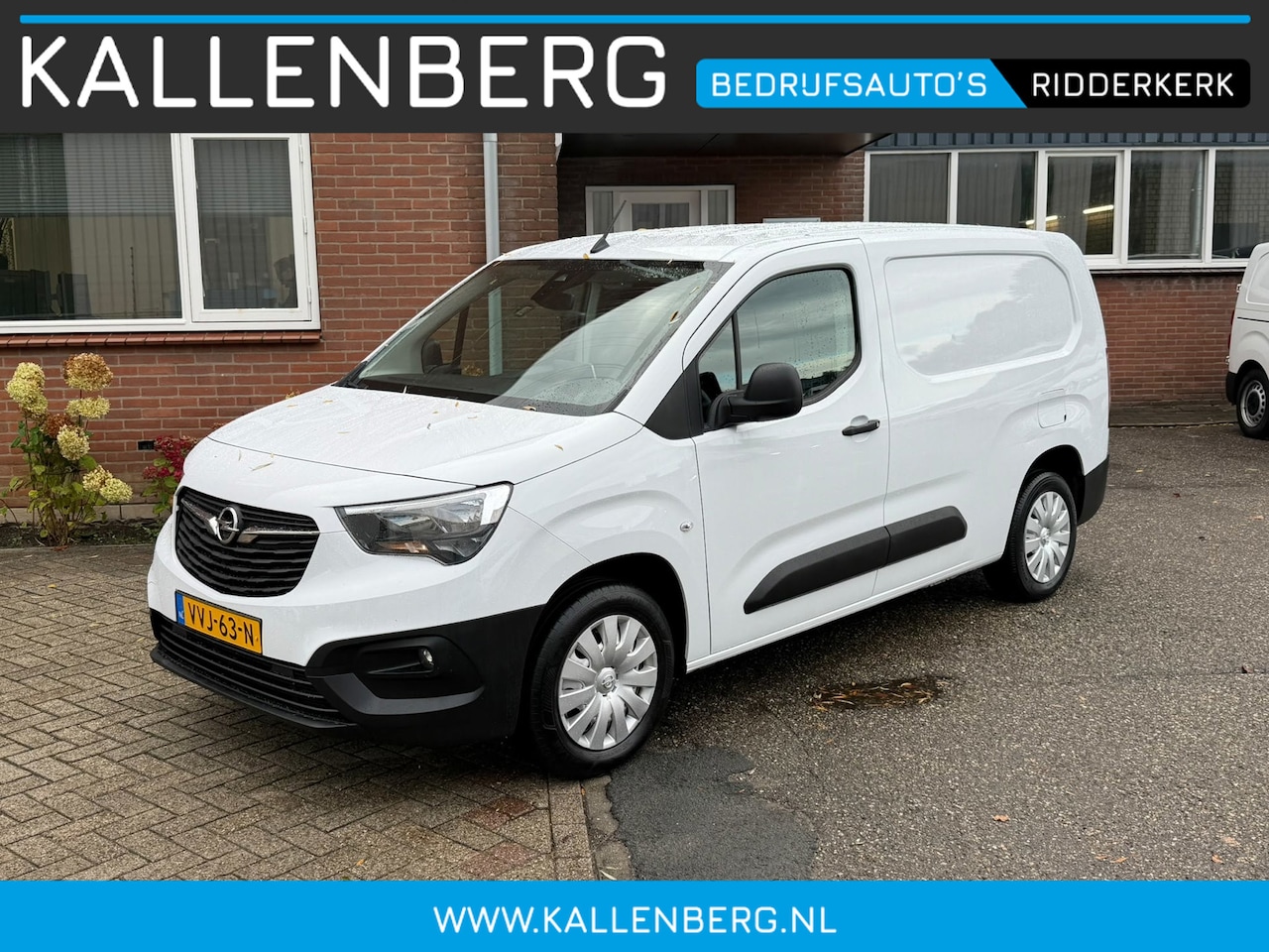 Opel Combo - 1.5D L2H1 Standaard / 131PK Automaat / Camera / Stuur verwarming - AutoWereld.nl