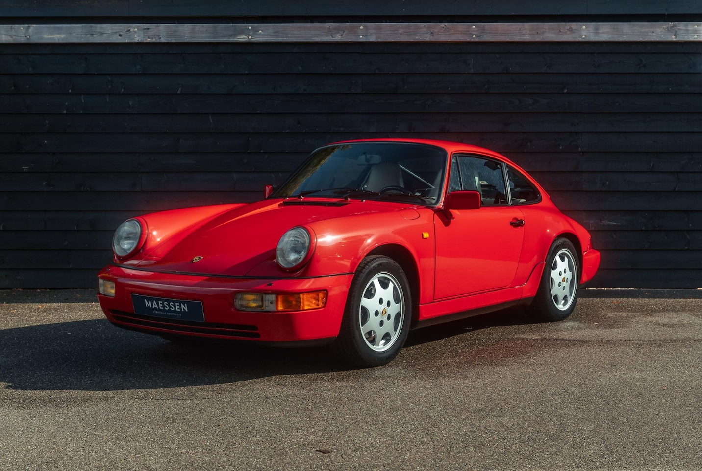 Porsche 911 - 3.6 Coupé Volle Historie - Frans Geleverd - Geen Schuifdak - Guards Red - AutoWereld.nl
