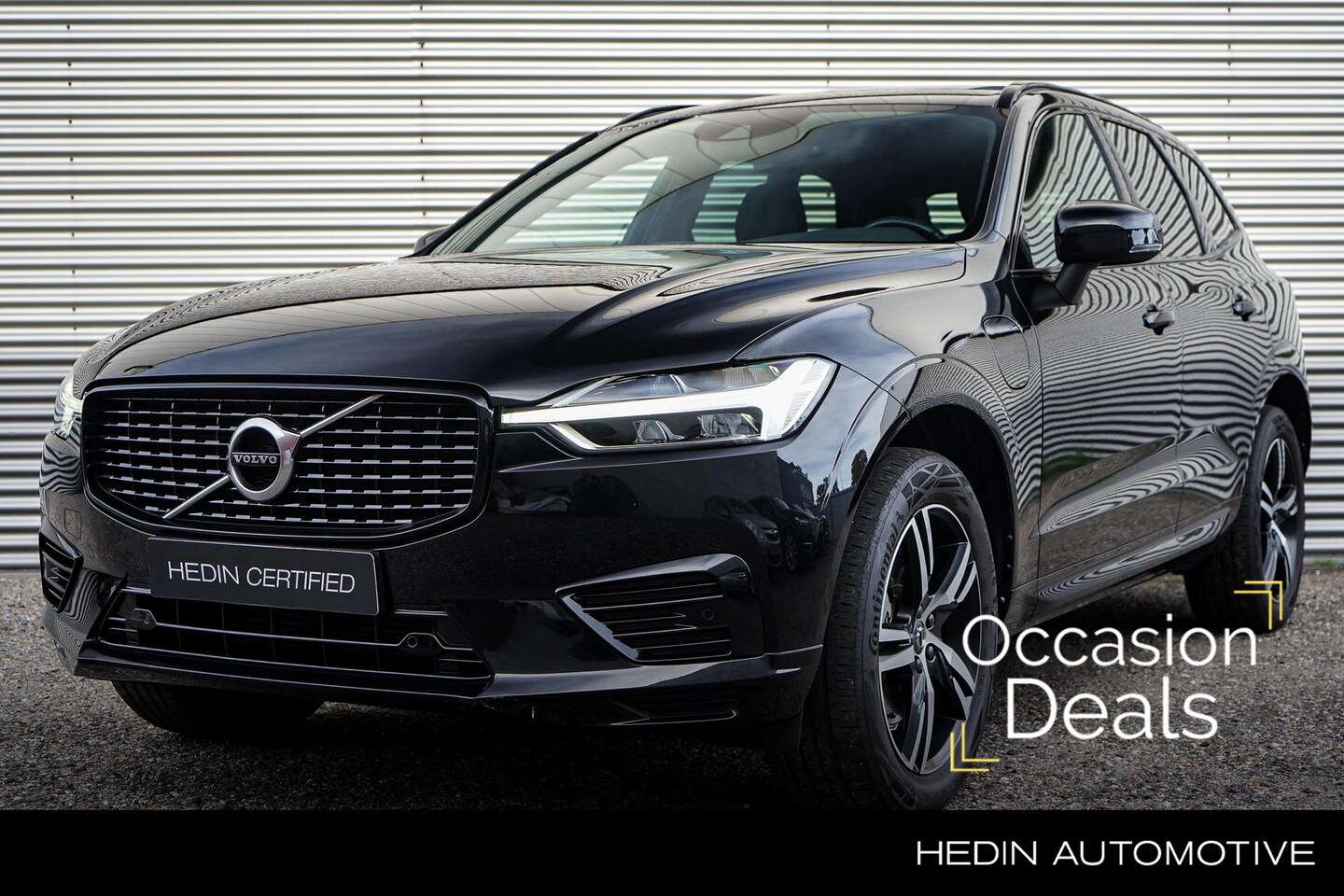 Volvo XC60 - Recharge T8 390pk AWD R-Design | Pano. Dak | Standkachel met app | Keyless | Premium Audio - AutoWereld.nl