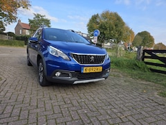 Peugeot 2008 - 1.2 130pk GT-Line Half leer / camera / Panorama dak / Stoel verwarming / Trekhaak