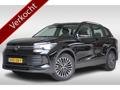 Volkswagen Tiguan - 1.5 eTSI Automaat Navigatie | Trekhaak | Stoelverwarming | Lichtmetalen velgen