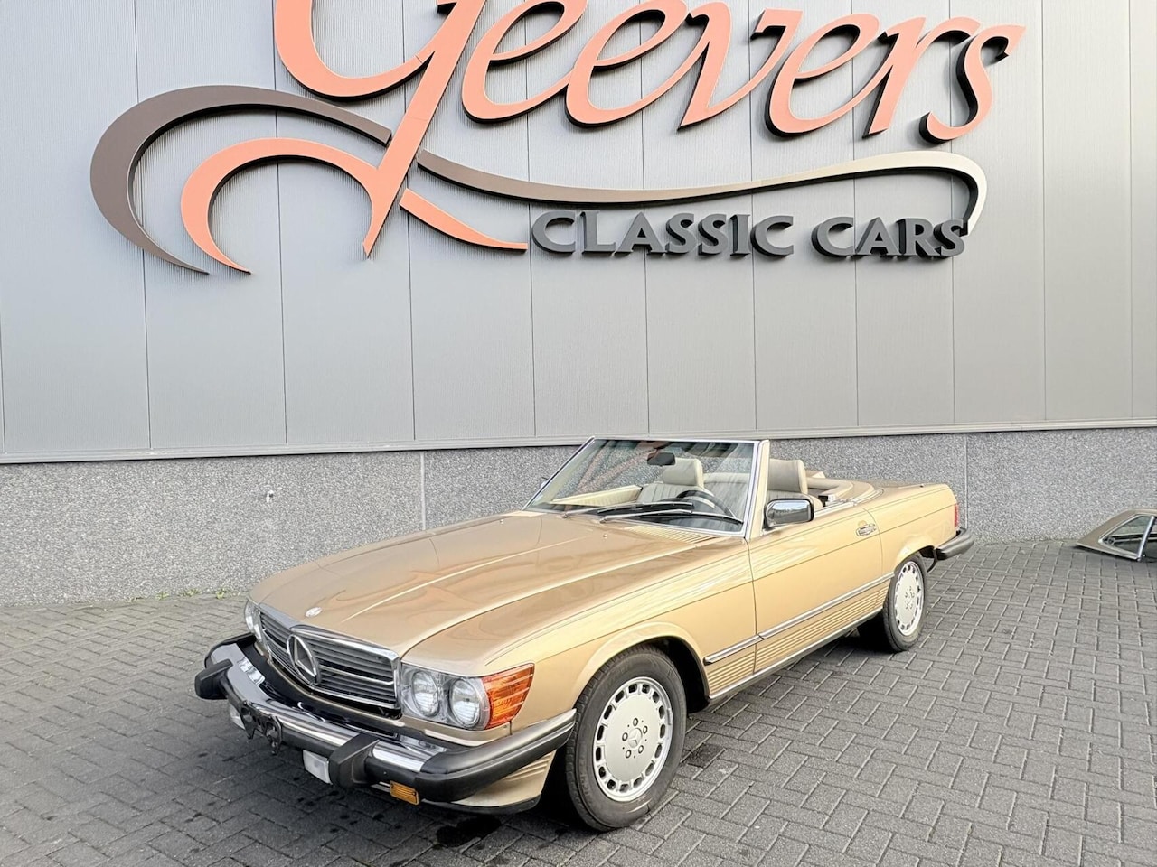 Mercedes-Benz SL-klasse Cabrio - W107 560SL - AutoWereld.nl