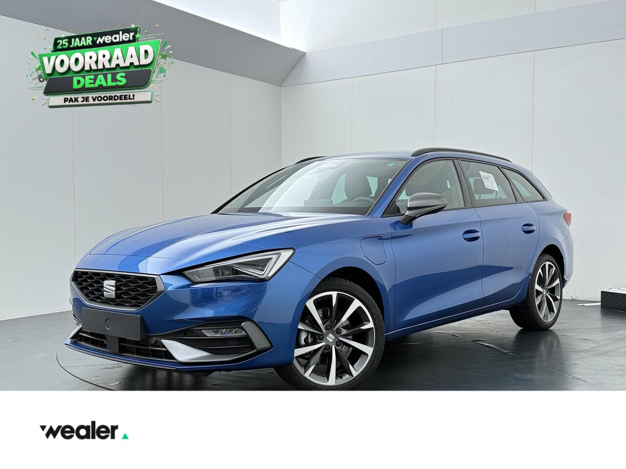 SEAT Leon Sportstourer - FR Business 1.5 TSI eHybrid 150 kW / 204 PK Statio -- 18 inch velgen -- Matrix led -- keyl - AutoWereld.nl
