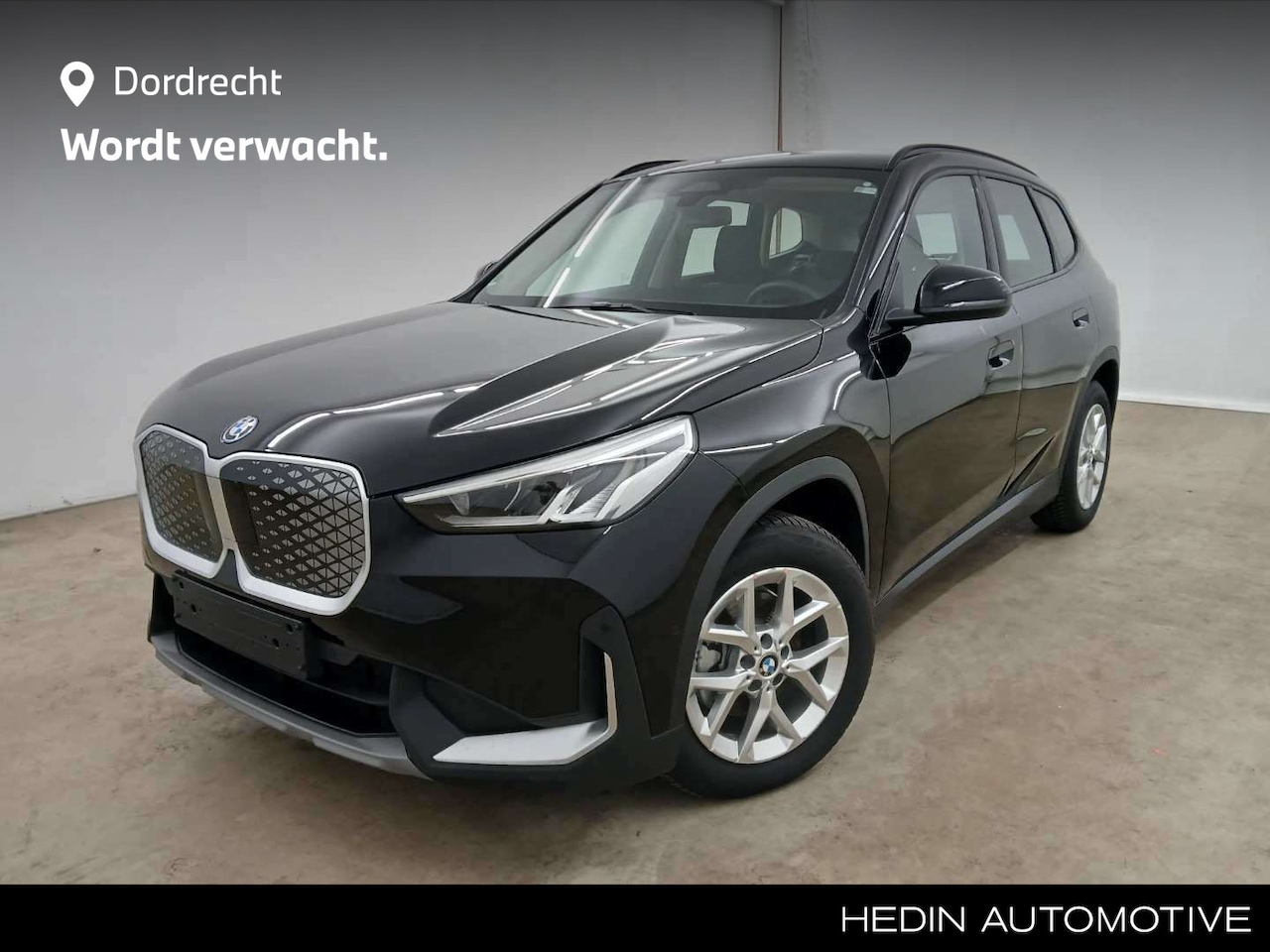BMW iX1 - eDrive20 67 kWh | 2026 | Camera | Stoelverwaming | Wordt verwacht 15-11 | Winterbanden - AutoWereld.nl