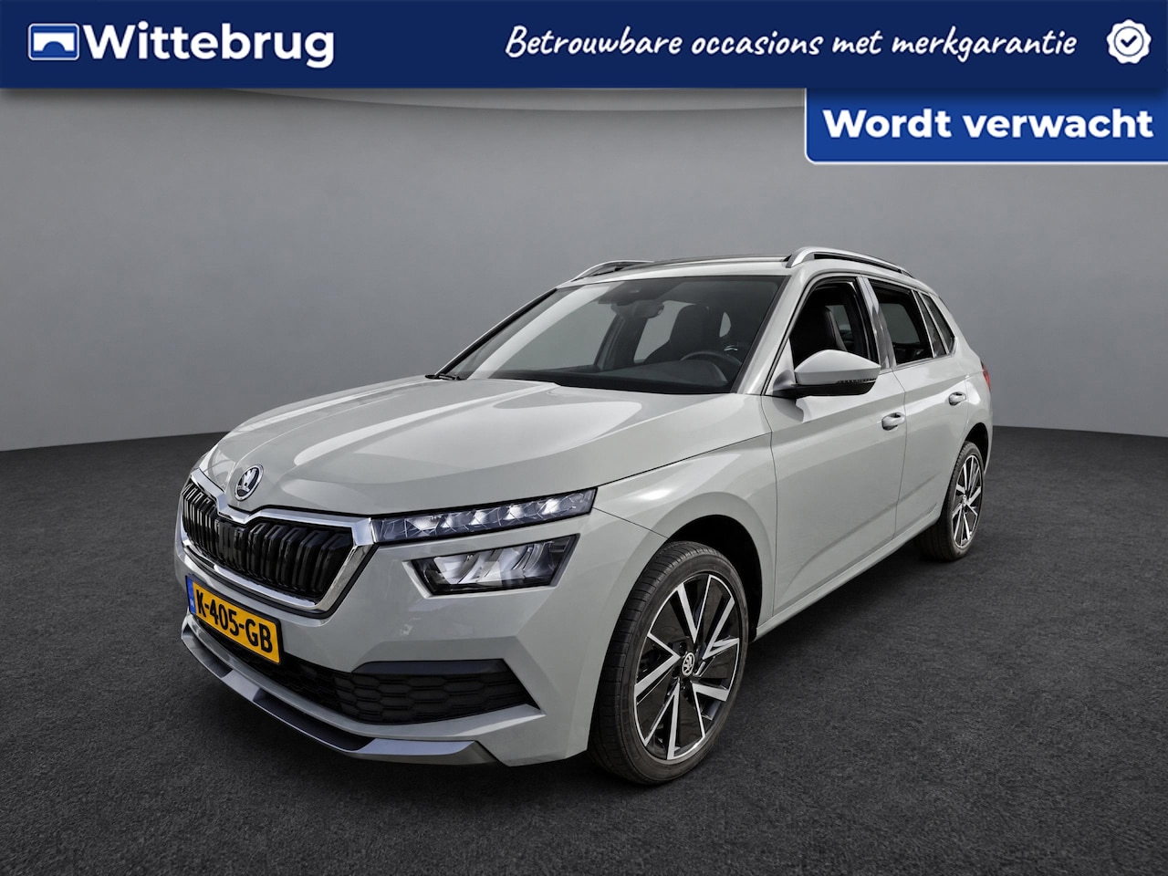 Skoda Kamiq - 1.0 TSI Sport Business / App connect / Parkeersensoren achter / Lichtemaal 18 inch / Clima - AutoWereld.nl