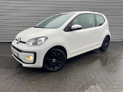 Volkswagen Up! - 1.0 bouwjaar 2018 met airco / elek pakket / pdc