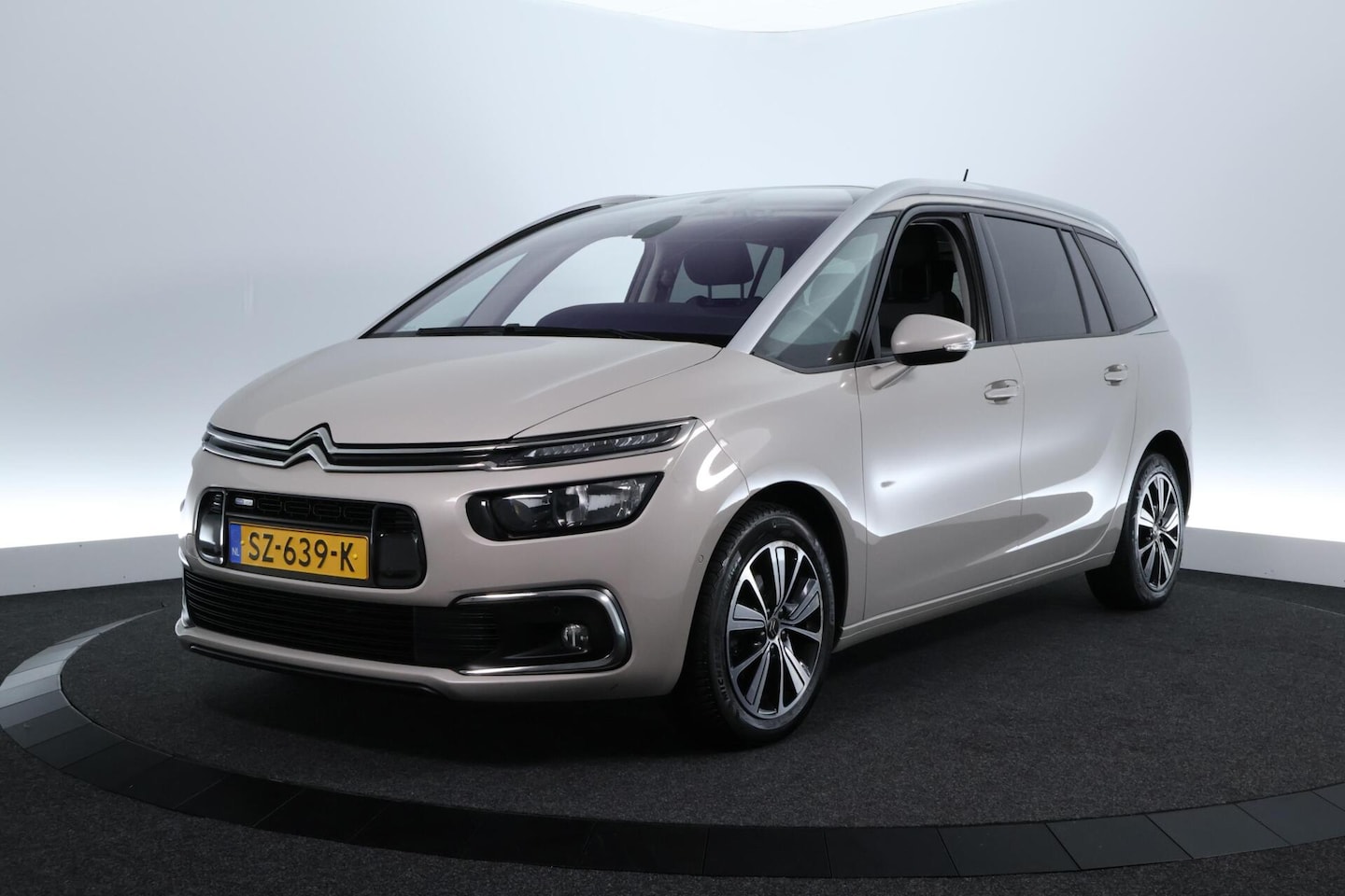 Citroën Grand C4 SpaceTourer - 1.2 PureTech Business 7P|CARPLAY|CAMERA|LED|ECC|NAV|CRUISE|PDC - AutoWereld.nl
