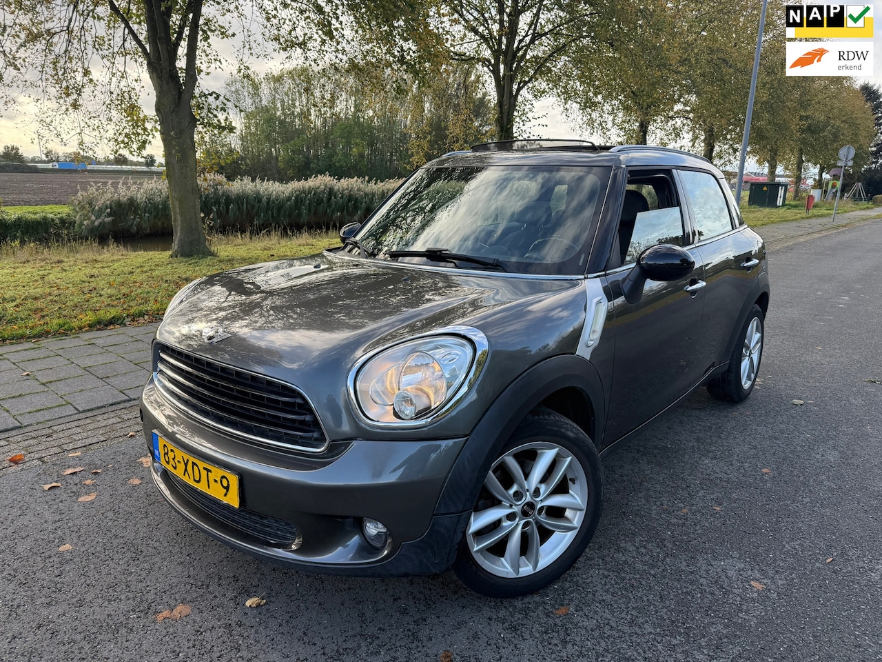 MINI Countryman - 1.6 One Edition PANO/NAVI/PDC/CLIMA - AutoWereld.nl