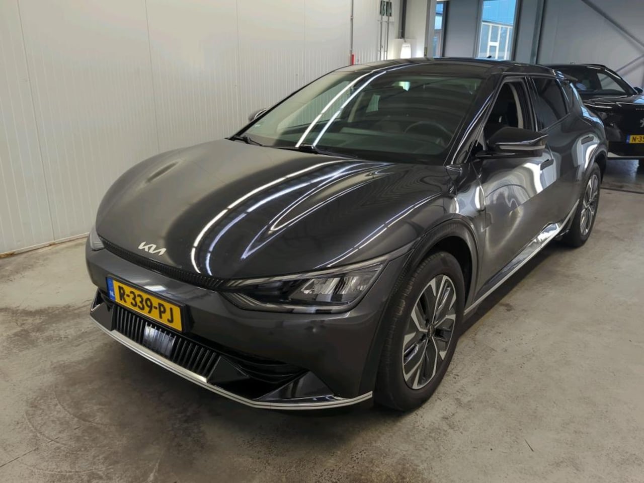 Kia EV6 - Plus 77.4 kWh Soh 100% Trekhaak Stoel/stuutverw+Koeling - AutoWereld.nl
