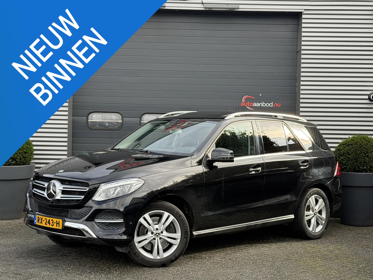 Mercedes-Benz GLE-Klasse - 350 d 4MATIC AMG Sport Edition | Panoramadak | 360* Camera | Trekhaak | Elektrische Achter - AutoWereld.nl