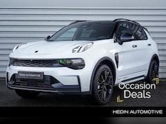 Lynk & Co 01 - 1.5 More Schuif- kanteldak | Stoel- stuurverwarming | 360° Camera | Adaptive Cruise Contro