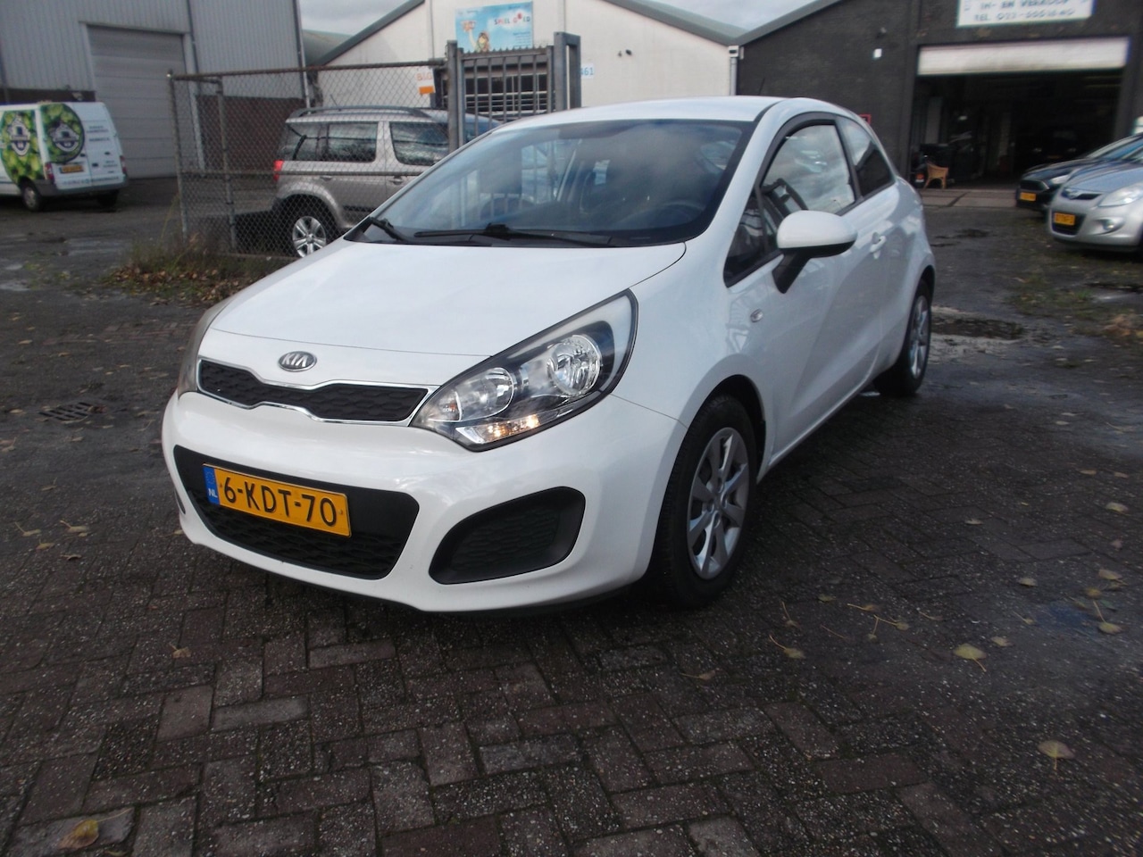 Kia Rio - 1.2 CVVT Comfort Pack navi airco - AutoWereld.nl