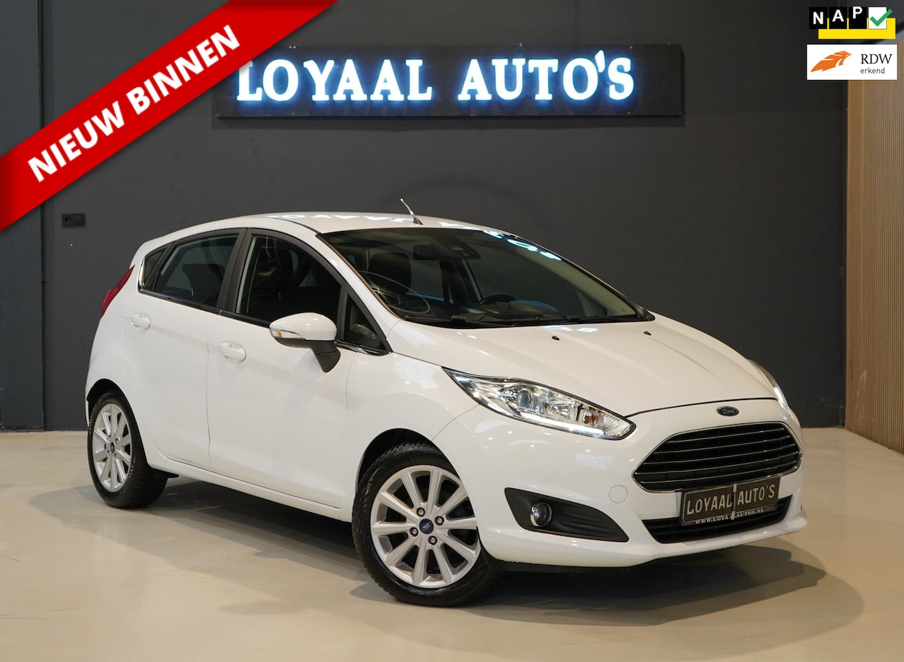 Ford Fiesta - 1.0 EcoBoost Titanium | 1E EIGENAAR | ACHTERUITRIJC. | CRUISE | PDC | AIRCO | NAVI | NAP | - AutoWereld.nl