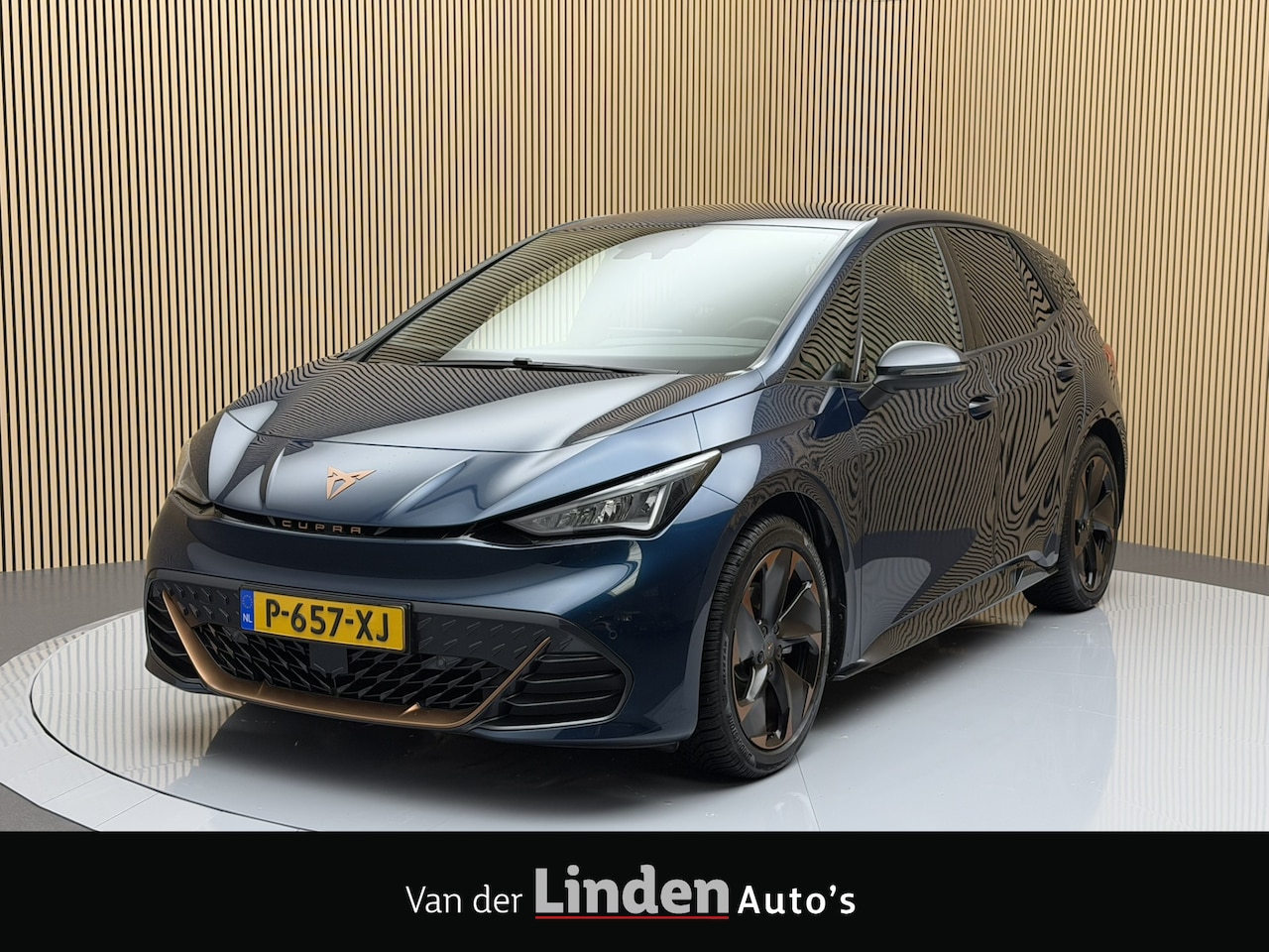 CUPRA Born - Performance One 62 kWh SOH 94,8% | Massage Stoelen | Camera | Stoel/Stuurverwarming | Carp - AutoWereld.nl
