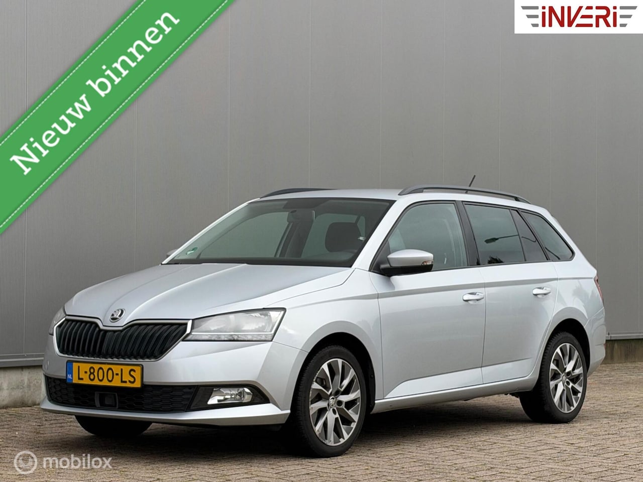 Skoda Fabia Combi - 1.0 TSI Automaat | Trekhaak | Camera | Navi - AutoWereld.nl