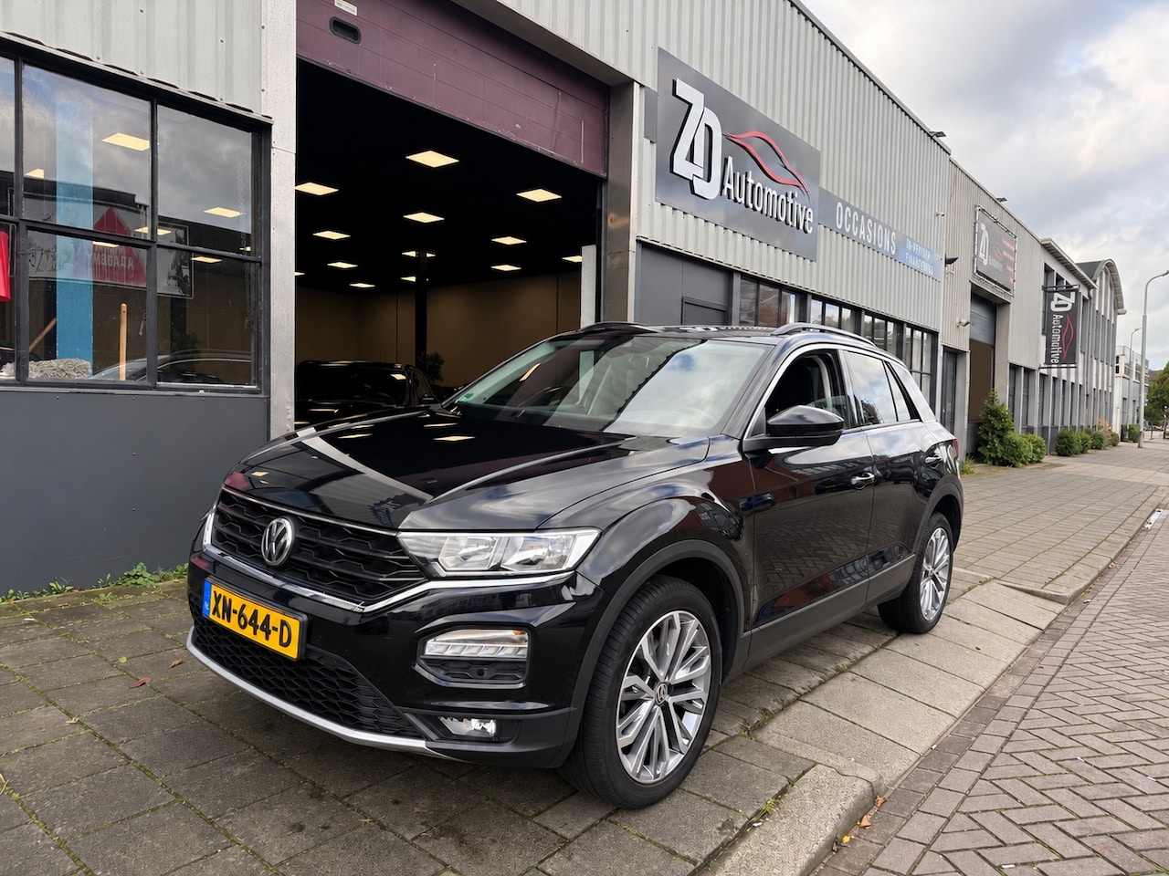 Volkswagen T-Roc - 1.5 TSI Style 1.5 TSI Style - AutoWereld.nl