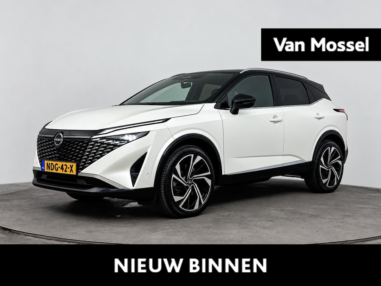 Nissan Qashqai - 1.3 MHEV Xtronic Tekna Plus 158PK | Automaat | Head-Up Display | BOSE Audio | Panoramadak - AutoWereld.nl