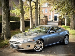 Jaguar XK - 4.2 V8 Coupé / 44.000km / 1 OWNER / PERFECT / XK SPECIALIST