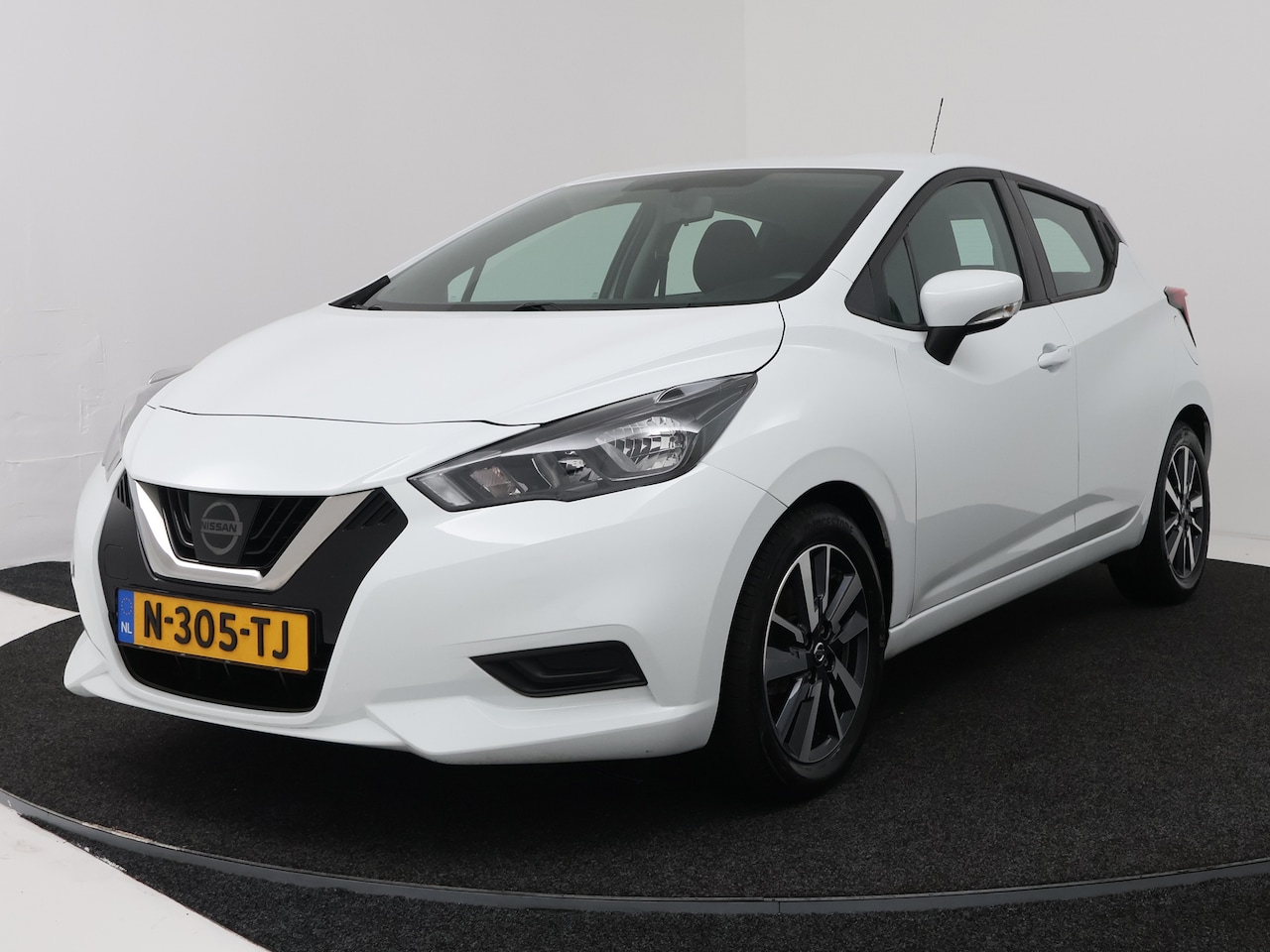 Nissan Micra - 1.0 IG-T Acenta | Climate Control | Parkeersensoren | Onderweg-naar-dealer - AutoWereld.nl