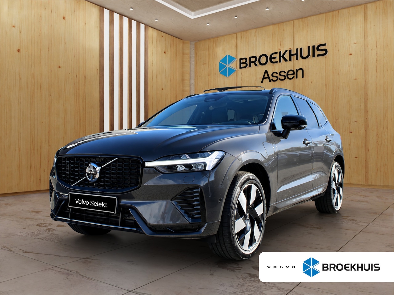 Volvo XC60 - 2.0 T6 Plug-in hybrid AWD Ultra Dark | Trekhaak | Harman Kardon | Stoel + Stuur Verwarming - AutoWereld.nl