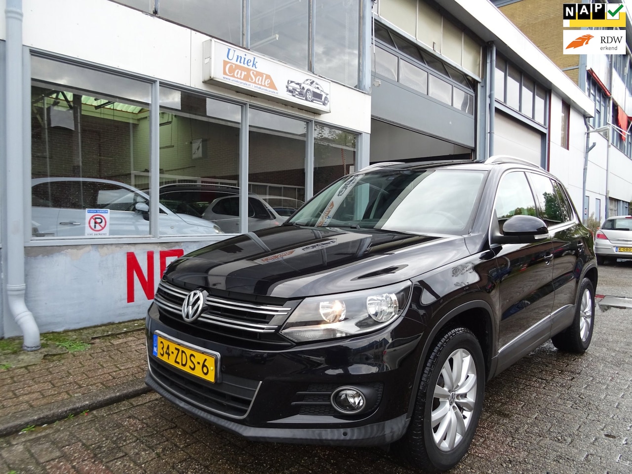 Volkswagen Tiguan - 1.4 TSI Sport&Style - AutoWereld.nl