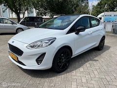 Ford Fiesta - 1.1 Black & White Edition