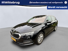 Skoda Octavia Combi - 1.5 e-TSI 150pk Business Edition Plus DSG Automaat / Trekhaak / Travel assist / Parkeersen