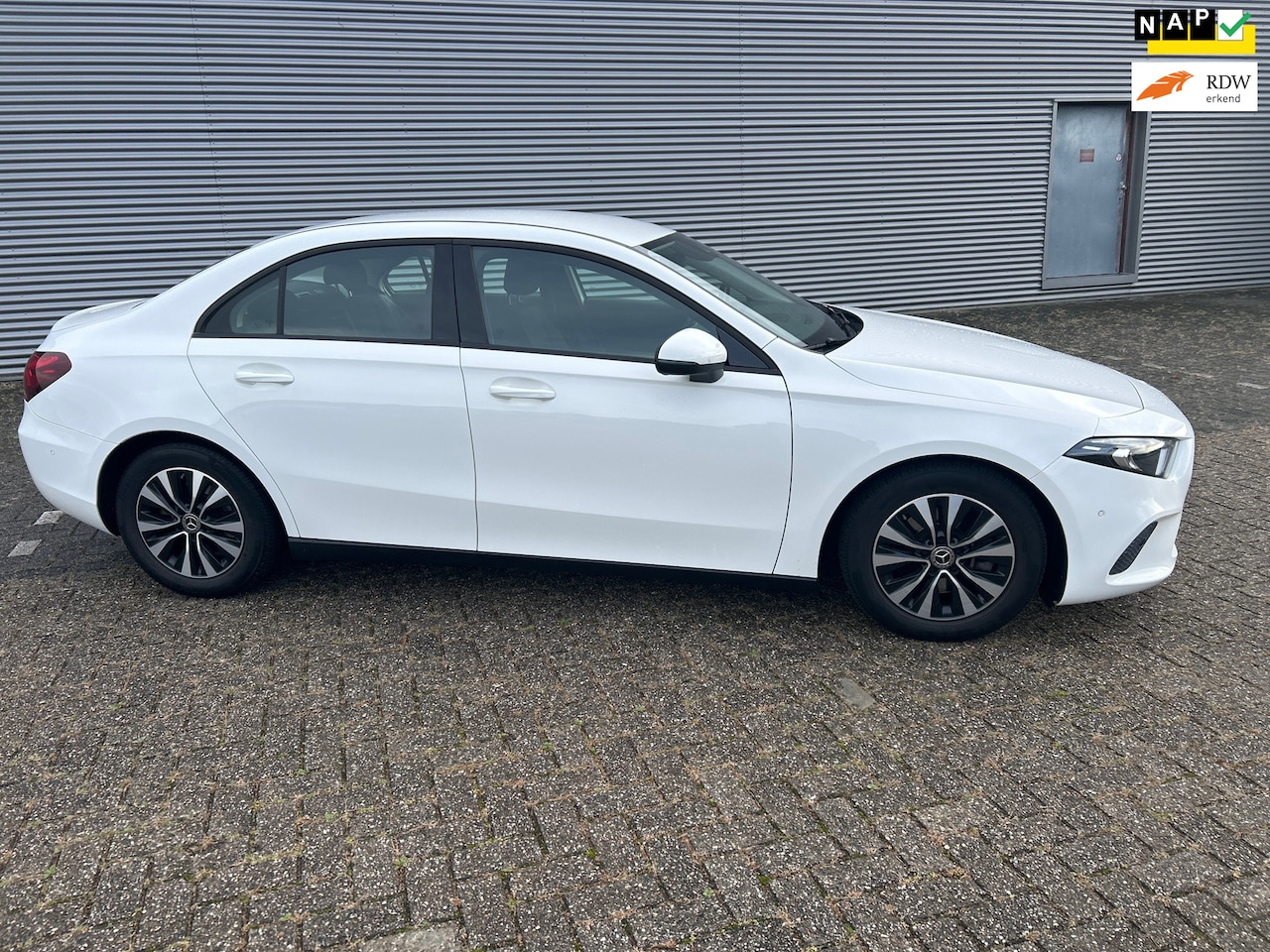 Mercedes-Benz A-klasse - 200 Business Solution btw-auto - AutoWereld.nl