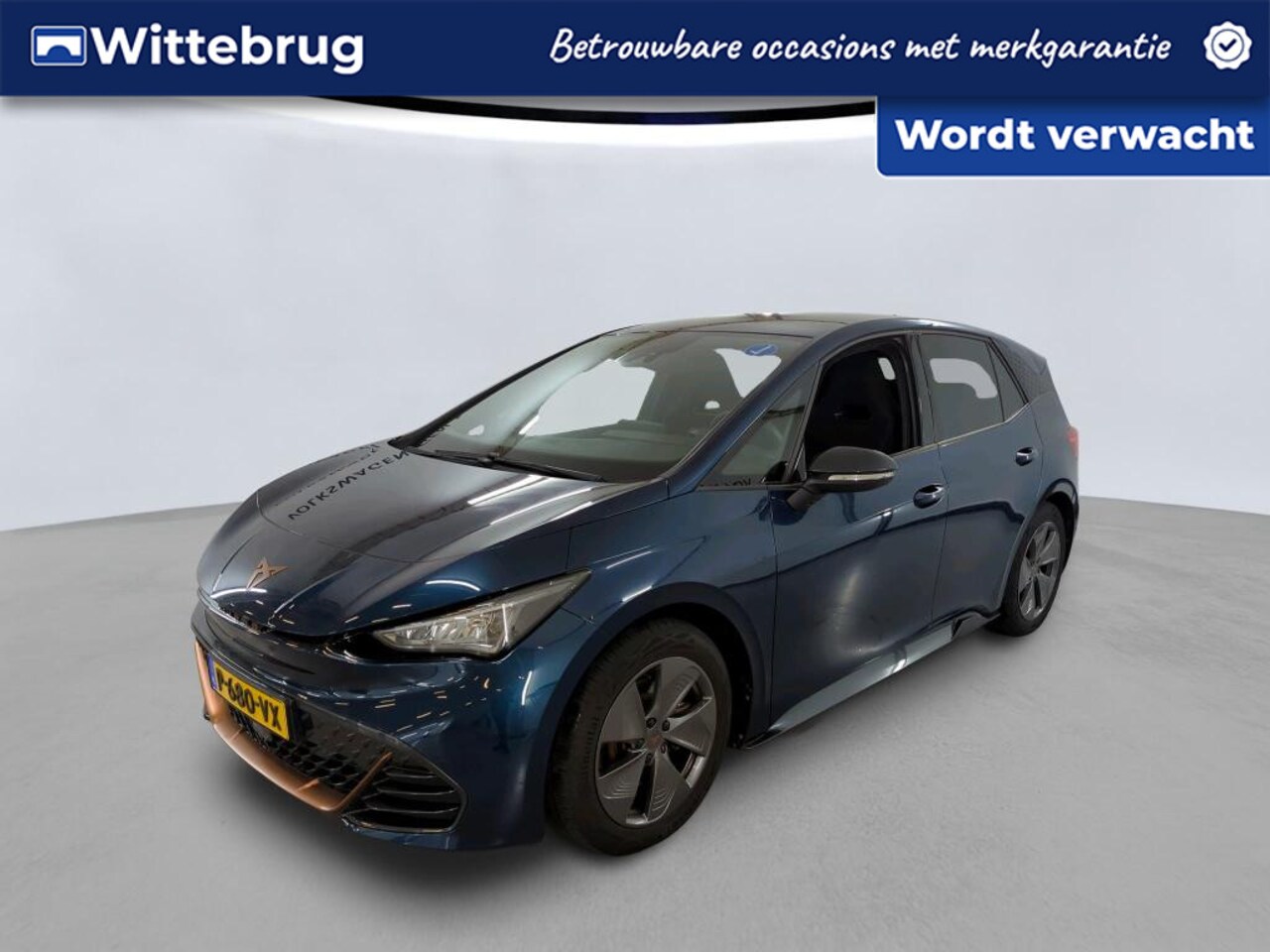 CUPRA Born - Business Plus 62 kWh / 204pk / Navigatie / Aurora / Camera / 18"LM Velgen / Parkeersensore - AutoWereld.nl
