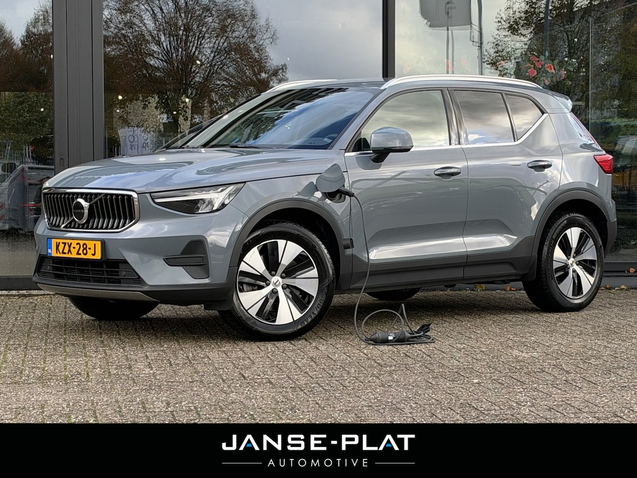 Volvo XC40 - 1.5 T4 PHEV Bright Camera | Memory | H&K | Zeer compleet! - AutoWereld.nl