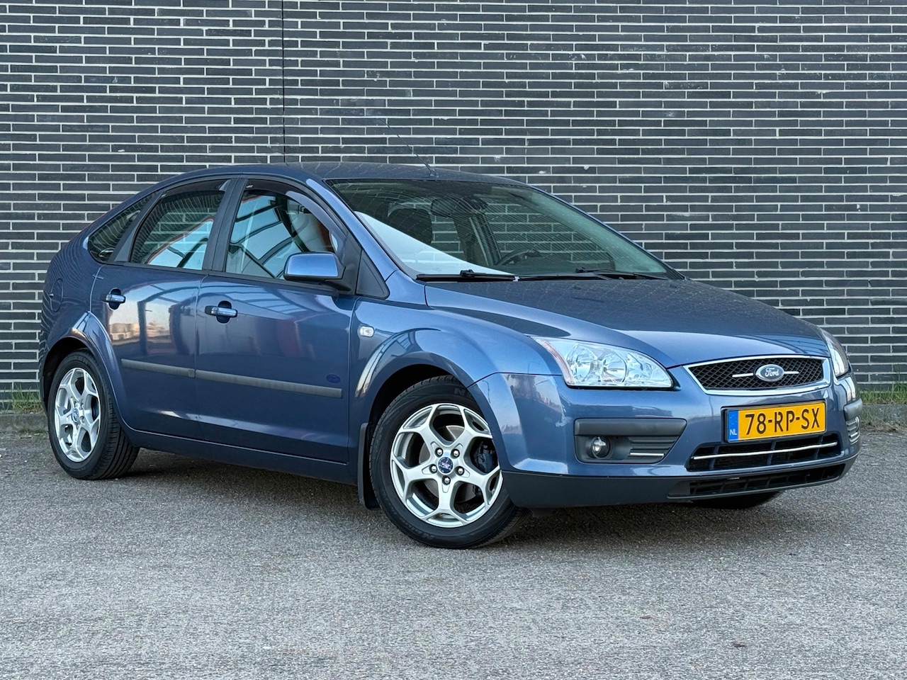 Ford Focus - 1.6-16V First Edition Airco, Cruise Control! - AutoWereld.nl