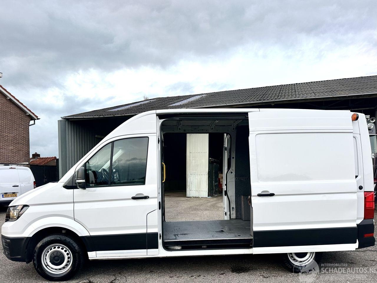 Volkswagen Crafter - 35 2.0 TDI 140pk aut + f1 L3H3 Trendline euro6 - AutoWereld.nl