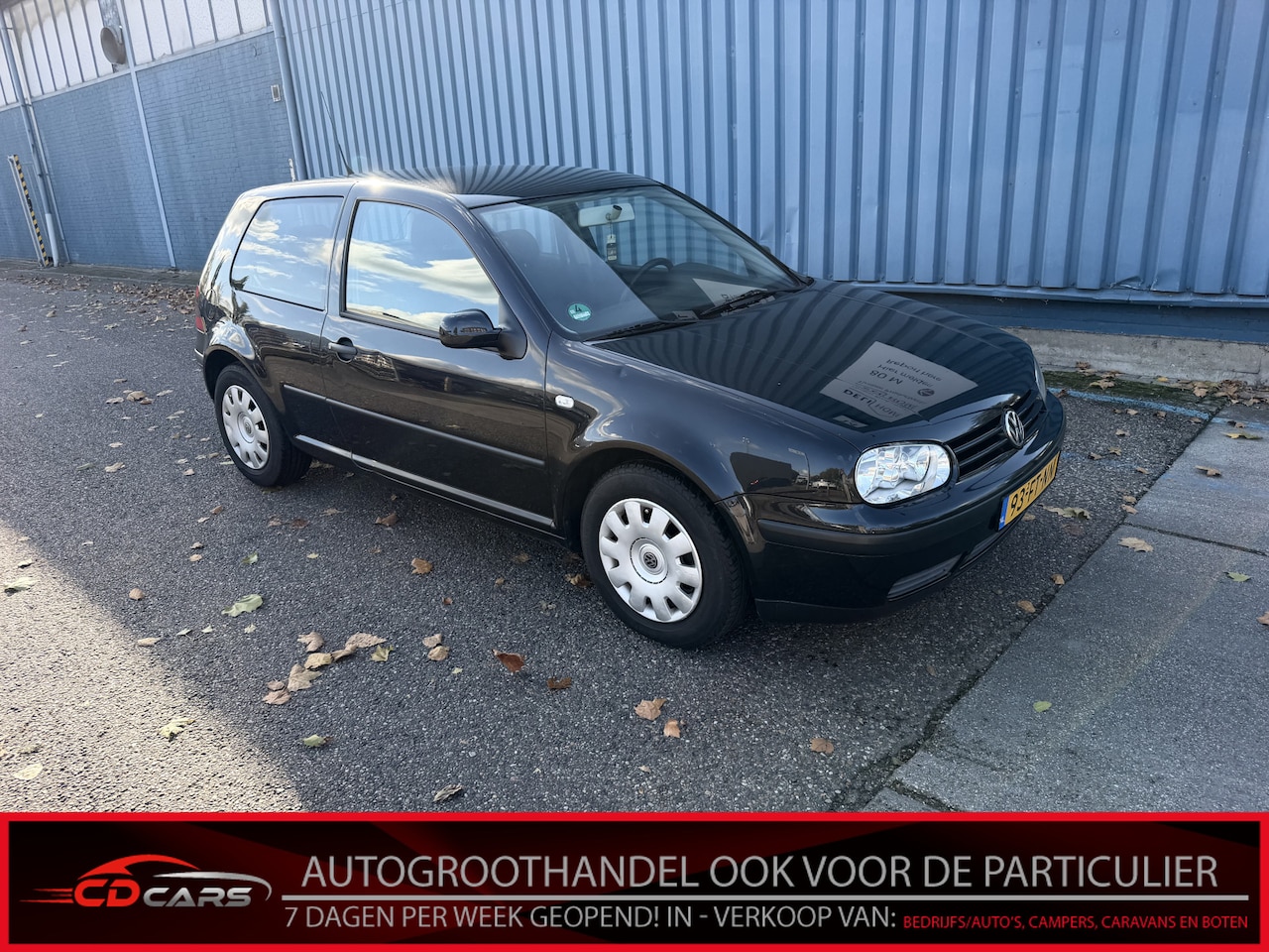 Volkswagen Golf - 1.6 Trendline Inruilauto’s tegen vaste prijzen. Voor meer info: 0638140850 Bij de verkoop - AutoWereld.nl