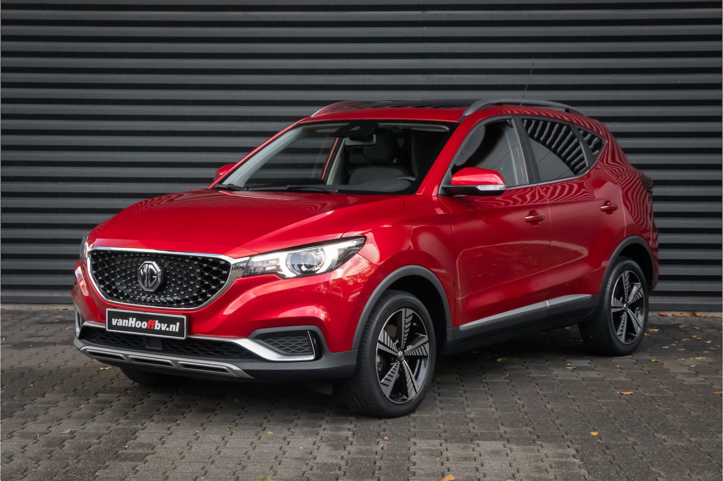 MG MG ZS EV - Luxury 45 kWh - AutoWereld.nl