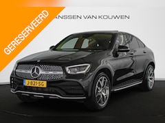 Mercedes-Benz GLC-klasse Coupé - 300e 4MATIC Premium Plus AMG Pano Burmester Luchtvering Treeplanken 20"
