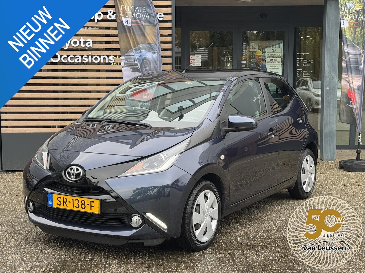 Toyota Aygo - 1.0 VVT-i x-play NL-AUTO EL-RAMEN CAMERA NAVI BLUETOOTH AIRCO - AutoWereld.nl