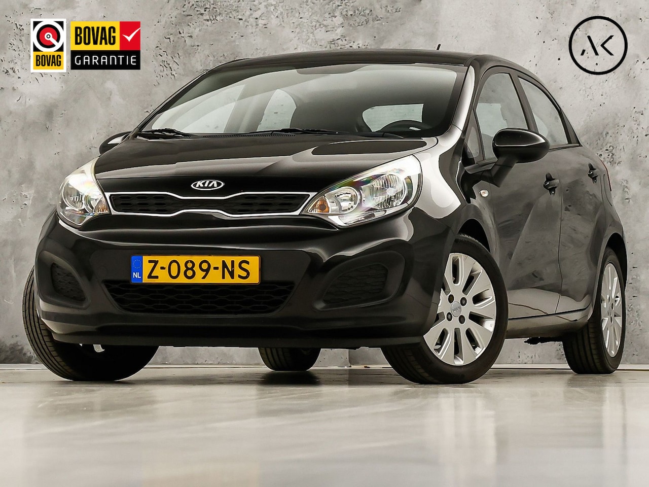 Kia Rio - 1.2 CVVT Plus Pack (LM VELGEN, ELEK RAMEN, SPORTSTOELEN, PARKEERSENSOREN, NIEUWSTAAT) - AutoWereld.nl