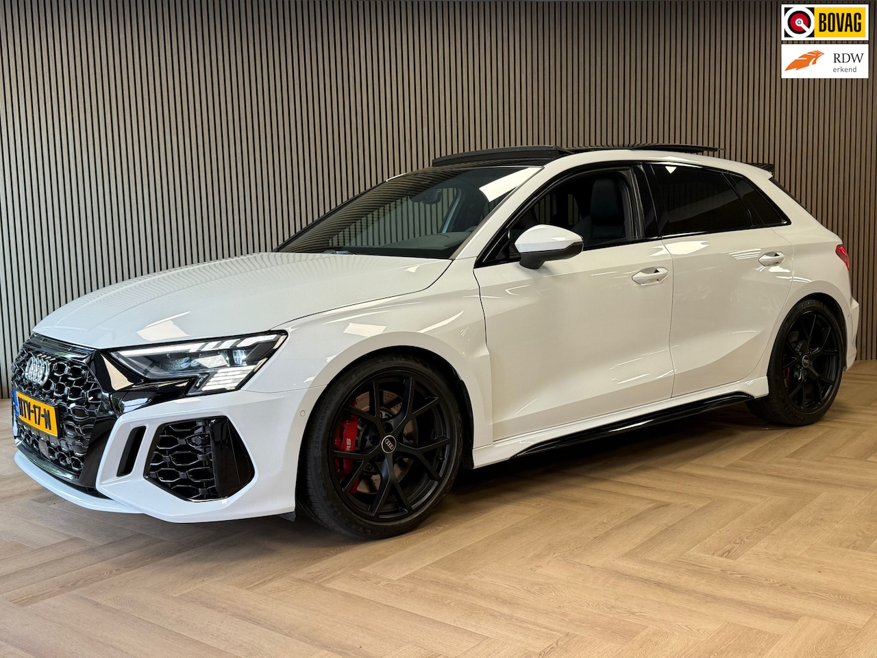 Audi RS3 - Sportback 2.5 TFSI RS3 QUATTRO 400PK PANO LED CAM ADAPT CRUISE CLIMATE CONTROL - AutoWereld.nl