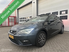 SEAT Leon - 1.5 TSI Xcellence Busines Intense/Pano.Dak/Carplay