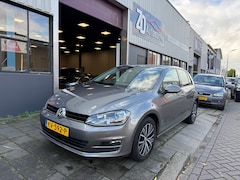 Volkswagen Golf - 1.2 TSI Connected Series
