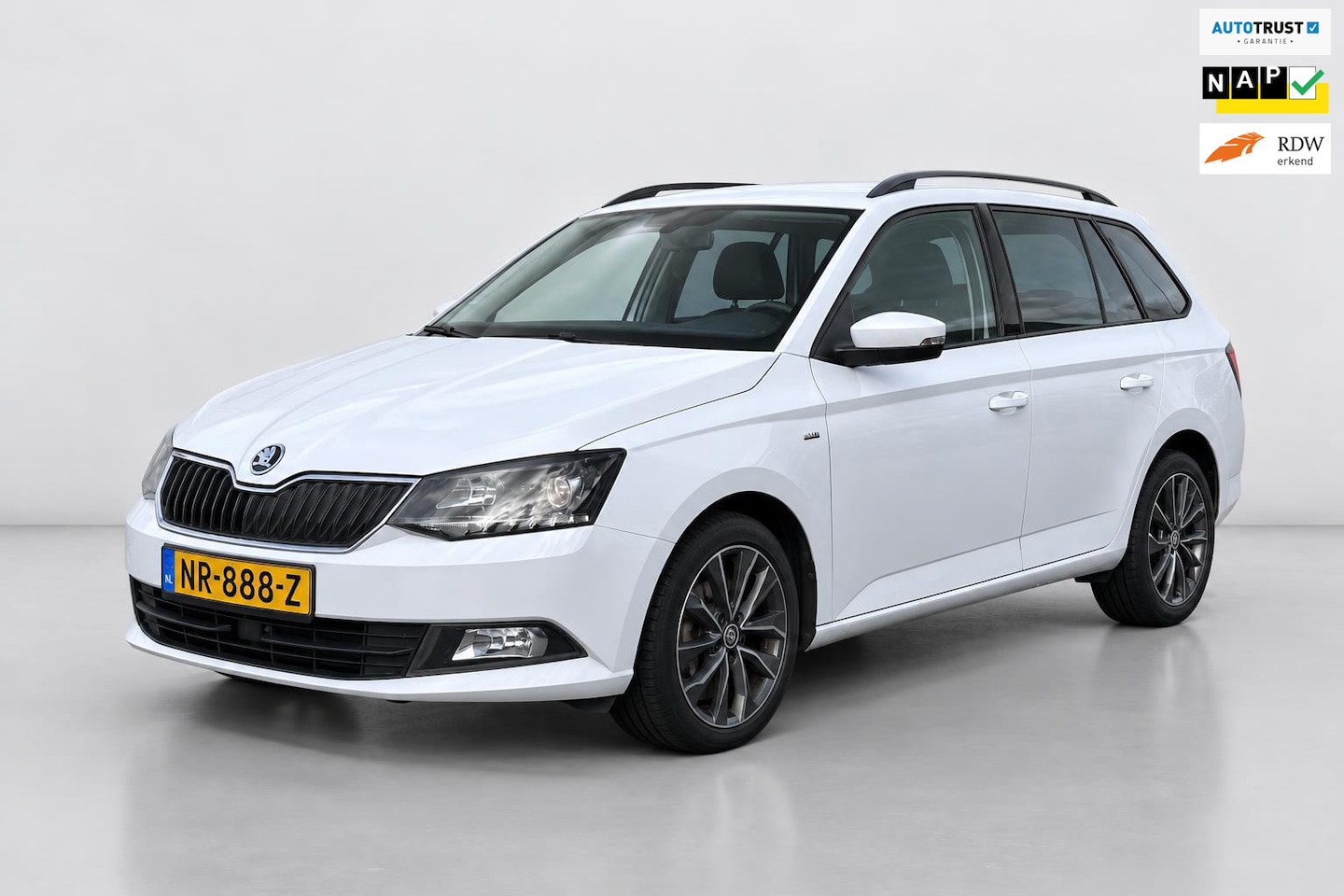 Skoda Fabia Combi - 1.2 TSI Drive NAVI PDC AIRCO - AutoWereld.nl