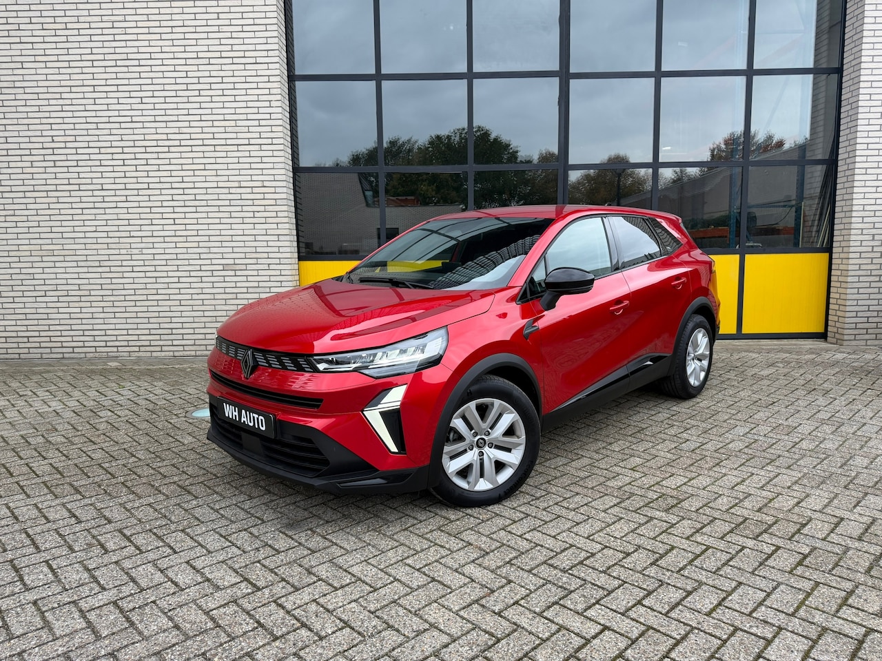 Renault Symbioz - 1.8 E-Tech full hybrid Camera, Stoelverwarming & Cruise control - AutoWereld.nl