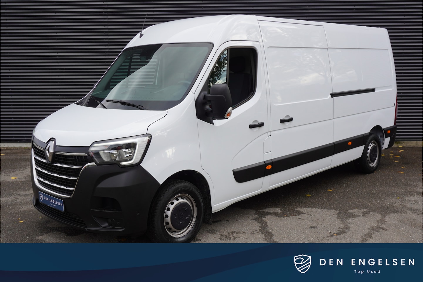 Renault Master - 180pk Automaat L3H2 2x schuifdeur Apple Carplay Trekhaak Cruise control Standkachel - AutoWereld.nl