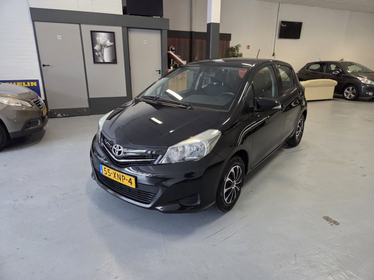 Toyota Yaris - 1.0 VVT-i Aspiration 1.0 VVT-i Aspiration - AutoWereld.nl
