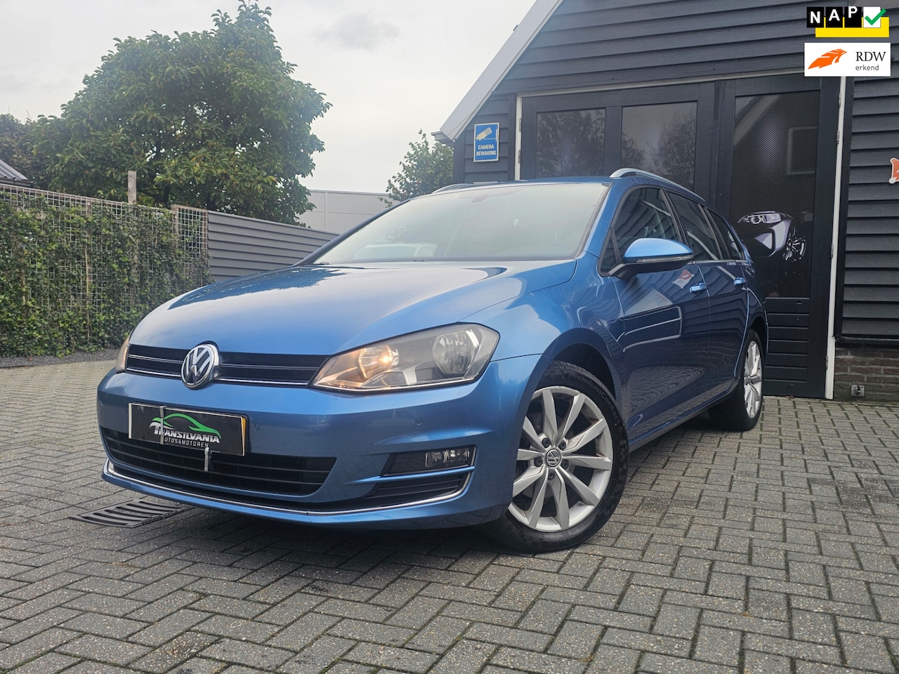 Volkswagen Golf Variant - 2.0 TDI Highline/automaat/1st eigenaar - AutoWereld.nl