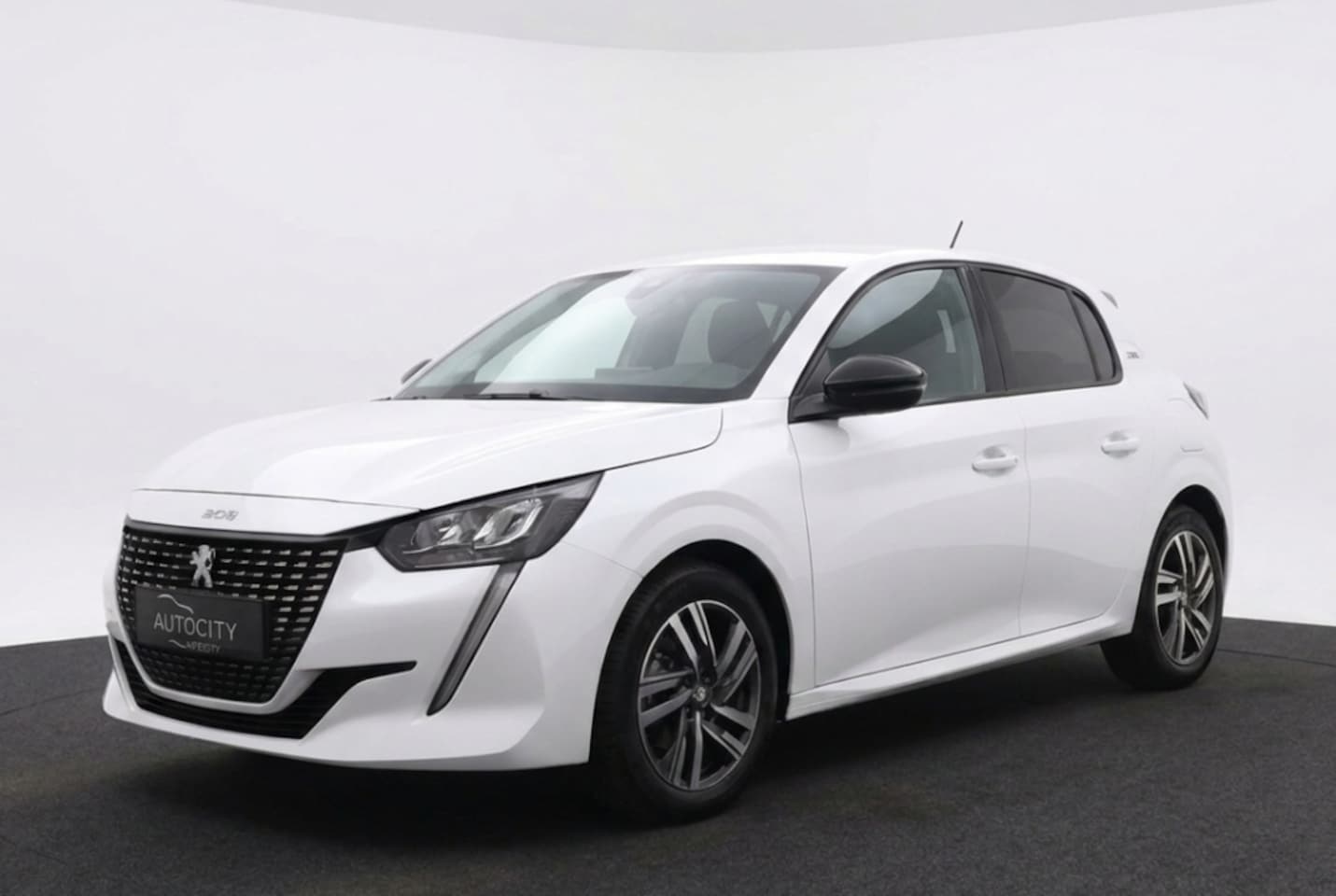 Peugeot 208 - 1.2 PureTech 75 Style | Cruise Control | Carplay | Climate Control - AutoWereld.nl