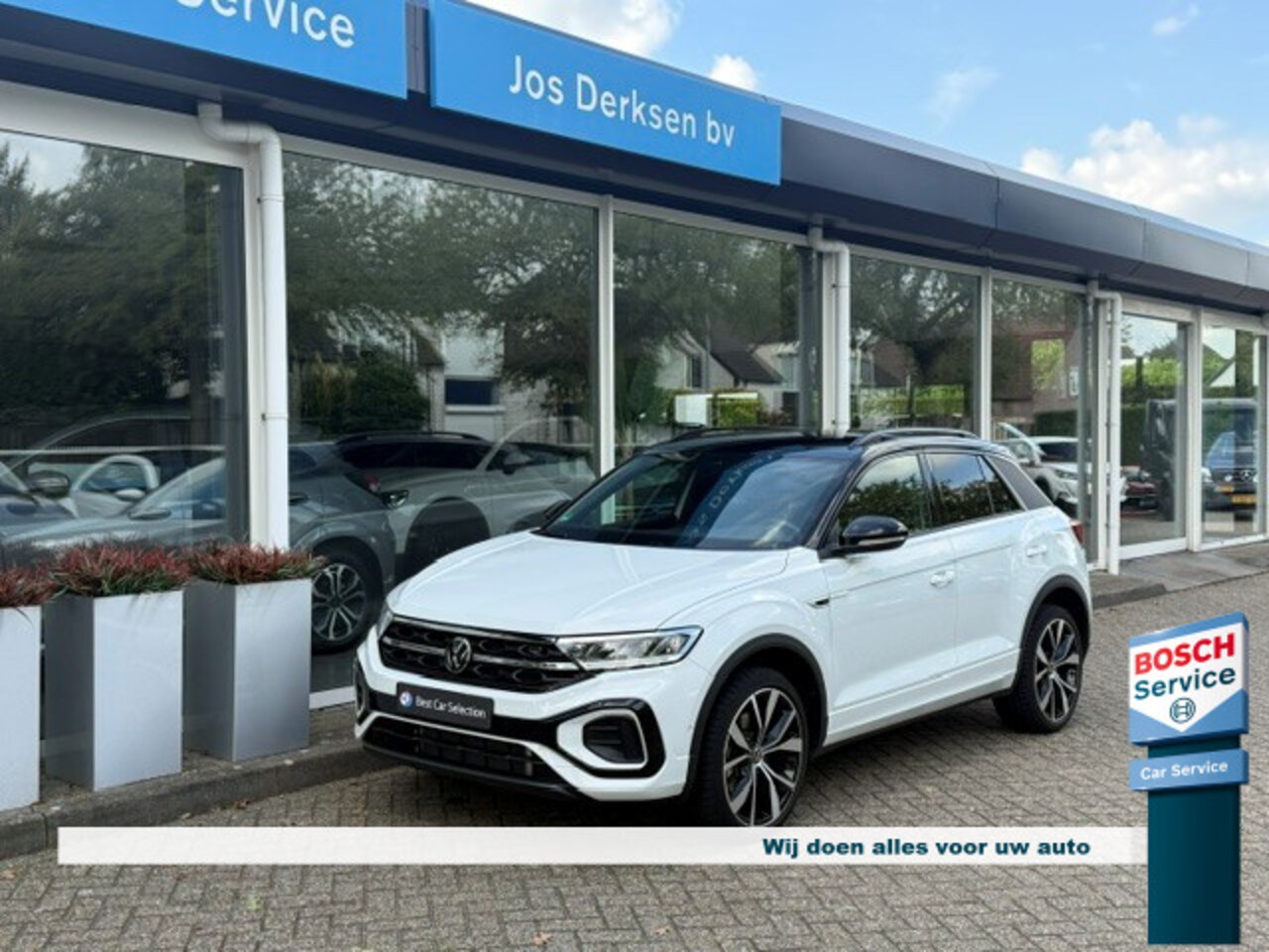 Volkswagen T-Roc - 1.5 TSI R-Line DSG Black Style - Camera | Stoelverw. | Carplay | Nav | Elektr. klep | Afn - AutoWereld.nl