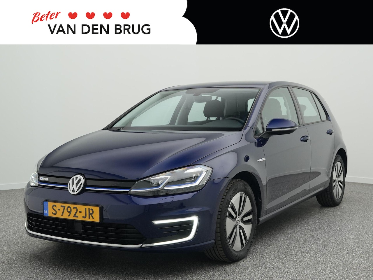 Volkswagen e-Golf - 136PK | SOH 91,5 | Warmtepomp | Stoelverwarming | Navigatie | Apple Carplay / Android Auto - AutoWereld.nl